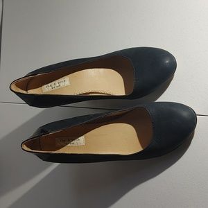Rag & Bone Leather Stacked Heel Pumps